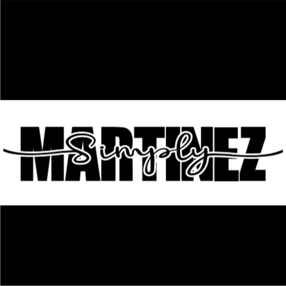 Meet your Posher, SimplyMartinez